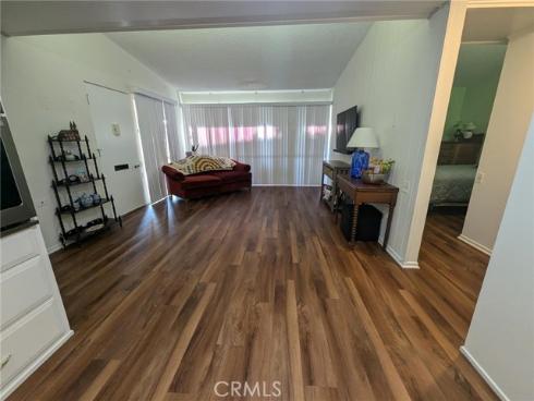 1460  Pelham  M5-106E  Road, Seal Beach, CA