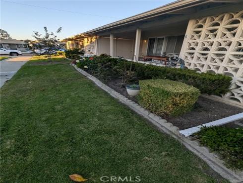 1460  Pelham  M5-106E  Road, Seal Beach, CA