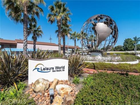 1460  Pelham  M5-106E  Road, Seal Beach, CA