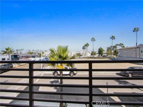 208  Ocean   Place, Seal Beach, CA