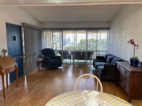 1360  Pelham  69-A , Seal Beach, CA