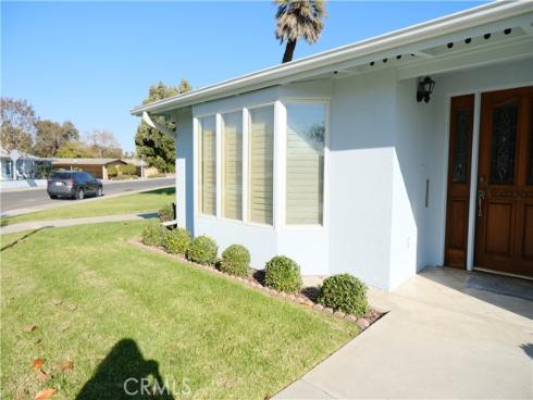 13140  Del Monte  51F  M16  Drive, Seal Beach, CA