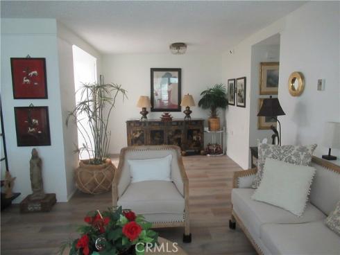 1860  St. John Rd #15-32m  , Seal Beach, CA