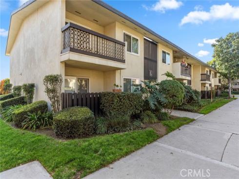 12200  Montecito  L107  Road, Seal Beach, CA