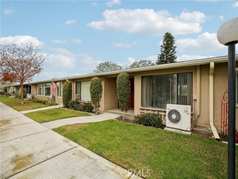 1320  Knollwood  42B  RoadM4, Seal Beach, CA