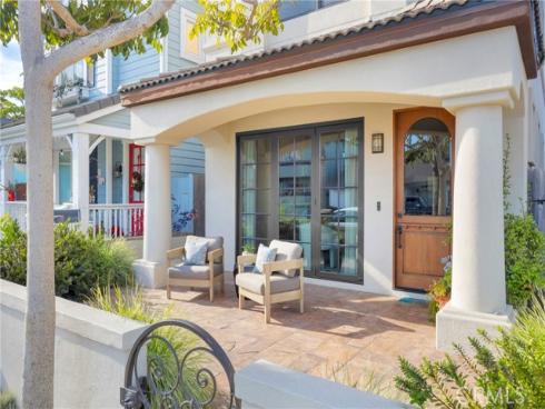 209 6th Street, Seal Beach, CA