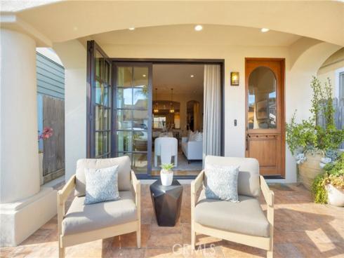 209 6th Street, Seal Beach, CA