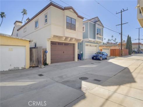 209 6th Street, Seal Beach, CA