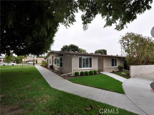 13141  Del Monte  284F M11  Drive, Seal Beach, CA