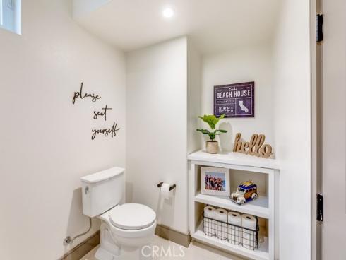 207  1st  , Seal Beach, CA