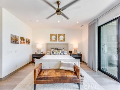 207  1st  , Seal Beach, CA