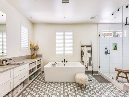 207  1st  , Seal Beach, CA