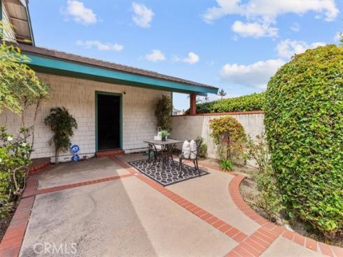 3521 Fern Circle, Seal Beach, CA