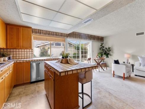 3521 Fern Circle, Seal Beach, CA