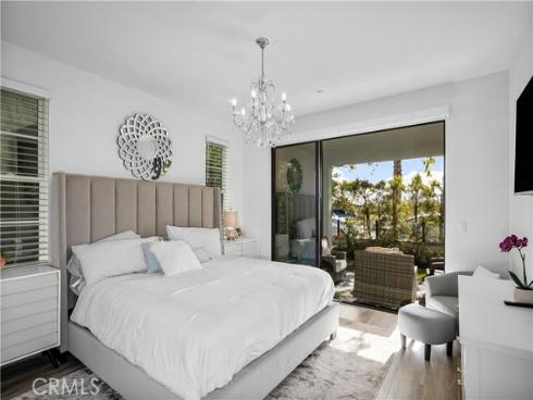 10 Ocean Place, Seal Beach, CA