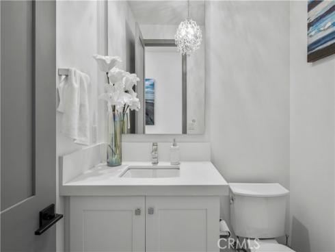 10 Ocean Place, Seal Beach, CA