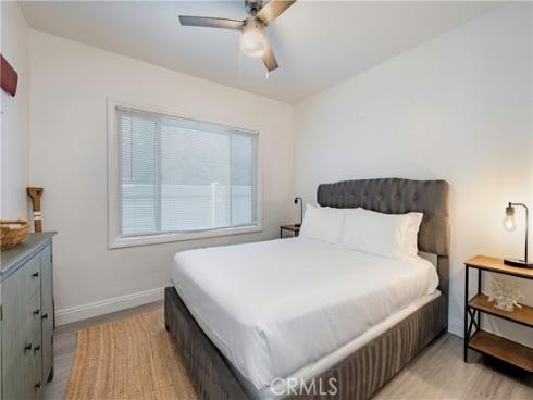 1003 Seal Way, Seal Beach, CA