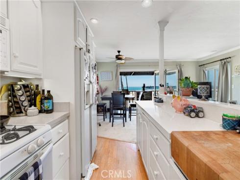 1003 Seal Way, Seal Beach, CA
