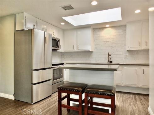 13301 El Dorado 204 D Drive, Seal Beach, CA