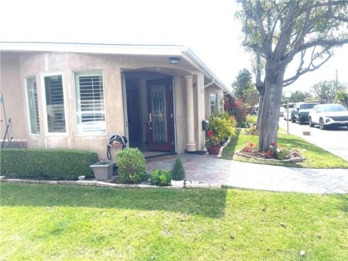 1060 Foxburg 9 218F Road, Seal Beach, CA