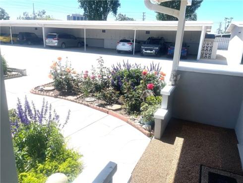 1660 Monterey 2 9F Road, Seal Beach, CA