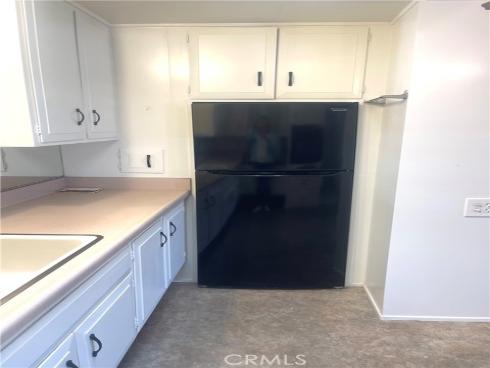 1660 Monterey 2 9F Road, Seal Beach, CA