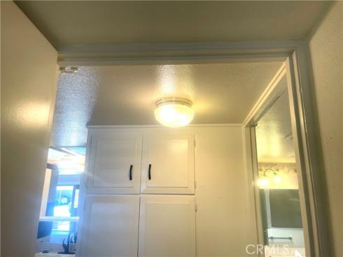 1660 Monterey 2 9F Road, Seal Beach, CA