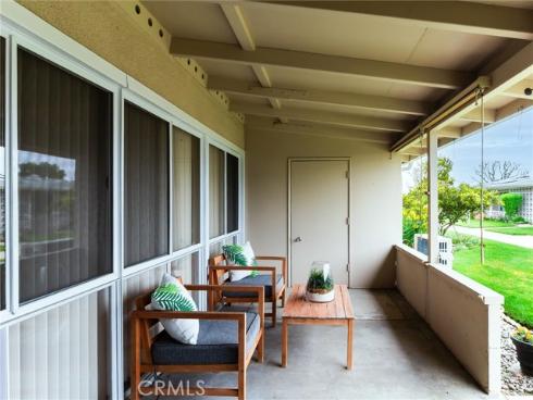 13061  Oak hill Dr  221B , Seal Beach, CA