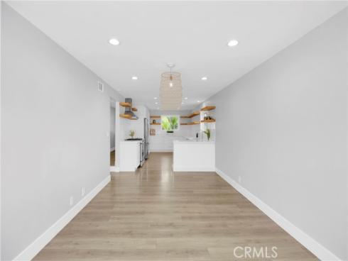 4817 Hazelnut Avenue, Seal Beach, CA