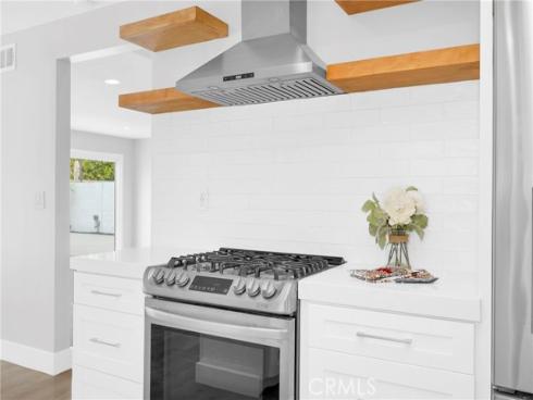 4817 Hazelnut Avenue, Seal Beach, CA