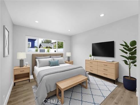 4817 Hazelnut Avenue, Seal Beach, CA