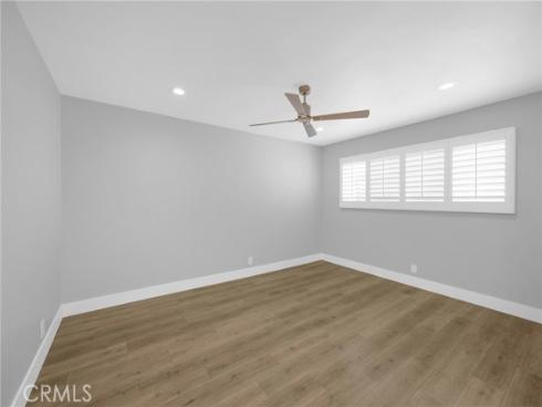 4817 Hazelnut Avenue, Seal Beach, CA