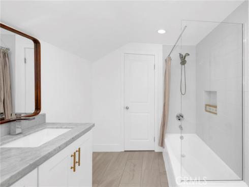 4817 Hazelnut Avenue, Seal Beach, CA