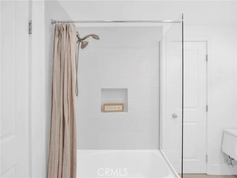 4817 Hazelnut Avenue, Seal Beach, CA