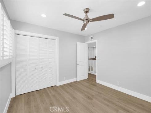 4817 Hazelnut Avenue, Seal Beach, CA