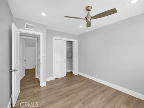 4817 Hazelnut Avenue, Seal Beach, CA