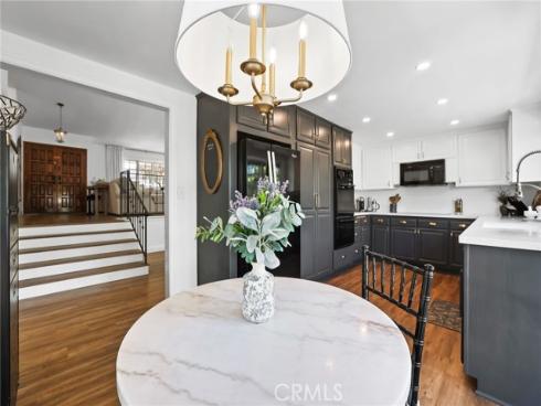 4401 Hazelnut Avenue, Seal Beach, CA