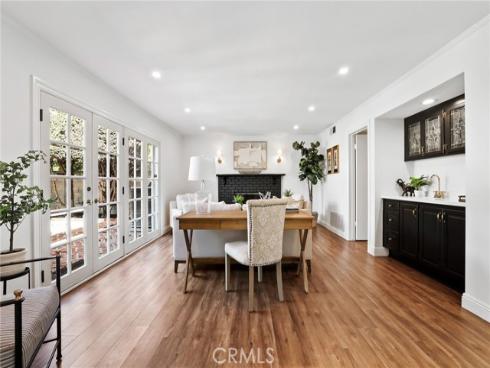 4401 Hazelnut Avenue, Seal Beach, CA