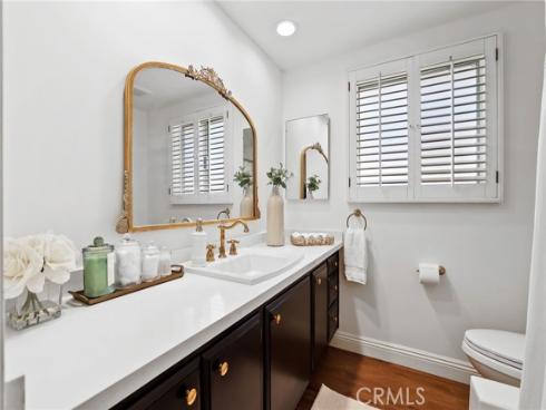 4401 Hazelnut Avenue, Seal Beach, CA