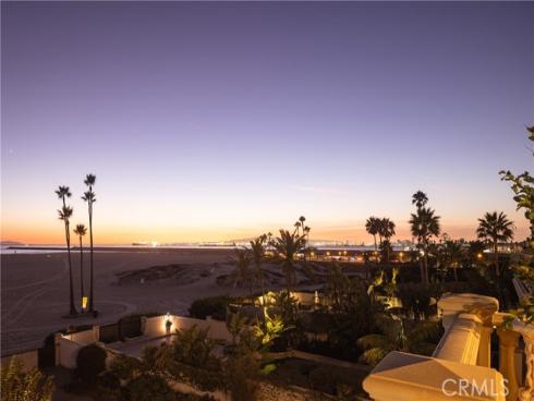 308 Ocean Avenue, Seal Beach, CA