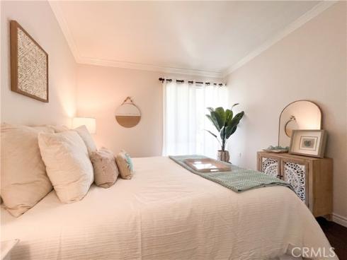 13671 Annandale Dr., M1-10b , Seal Beach, CA