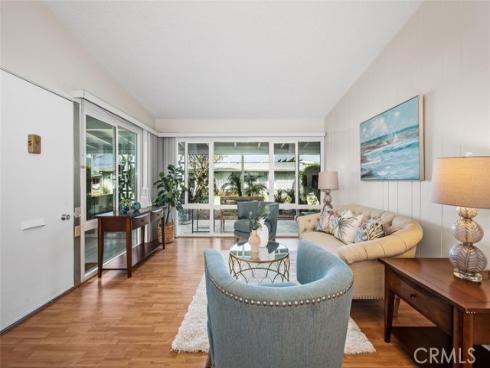 1420  Skokie  84E , Seal Beach, CA