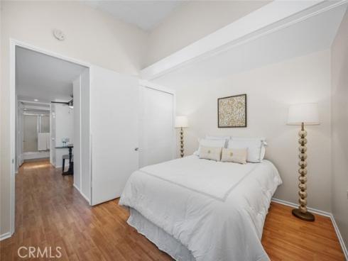 1420  Skokie  84E , Seal Beach, CA