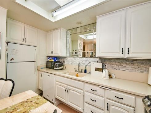 1121 Northwood 237A M9 Road, Seal Beach, CA