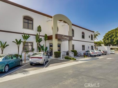 13983 Thunderbird 3K Drive, Seal Beach, CA