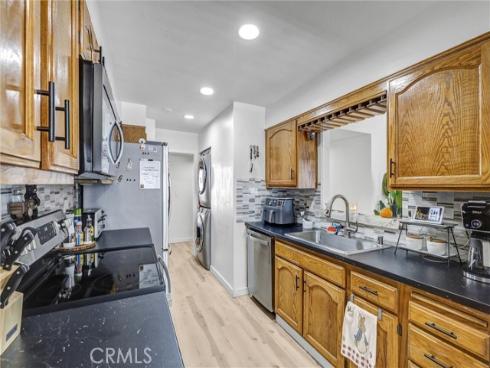 12400 Montecito 208 Road, Seal Beach, CA