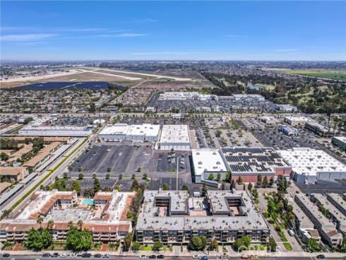 12400 Montecito 208 Road, Seal Beach, CA