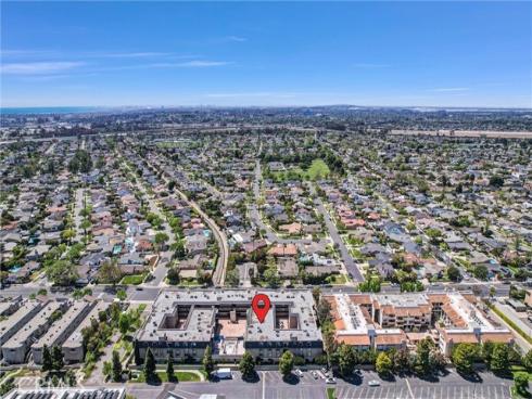 12400 Montecito 208 Road, Seal Beach, CA