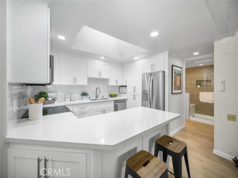 13741 Thunderbird 47F DriveM1, Seal Beach, CA