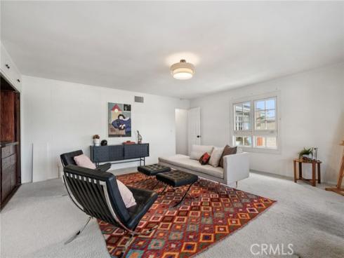 3820 Daisy Circle, Seal Beach, CA